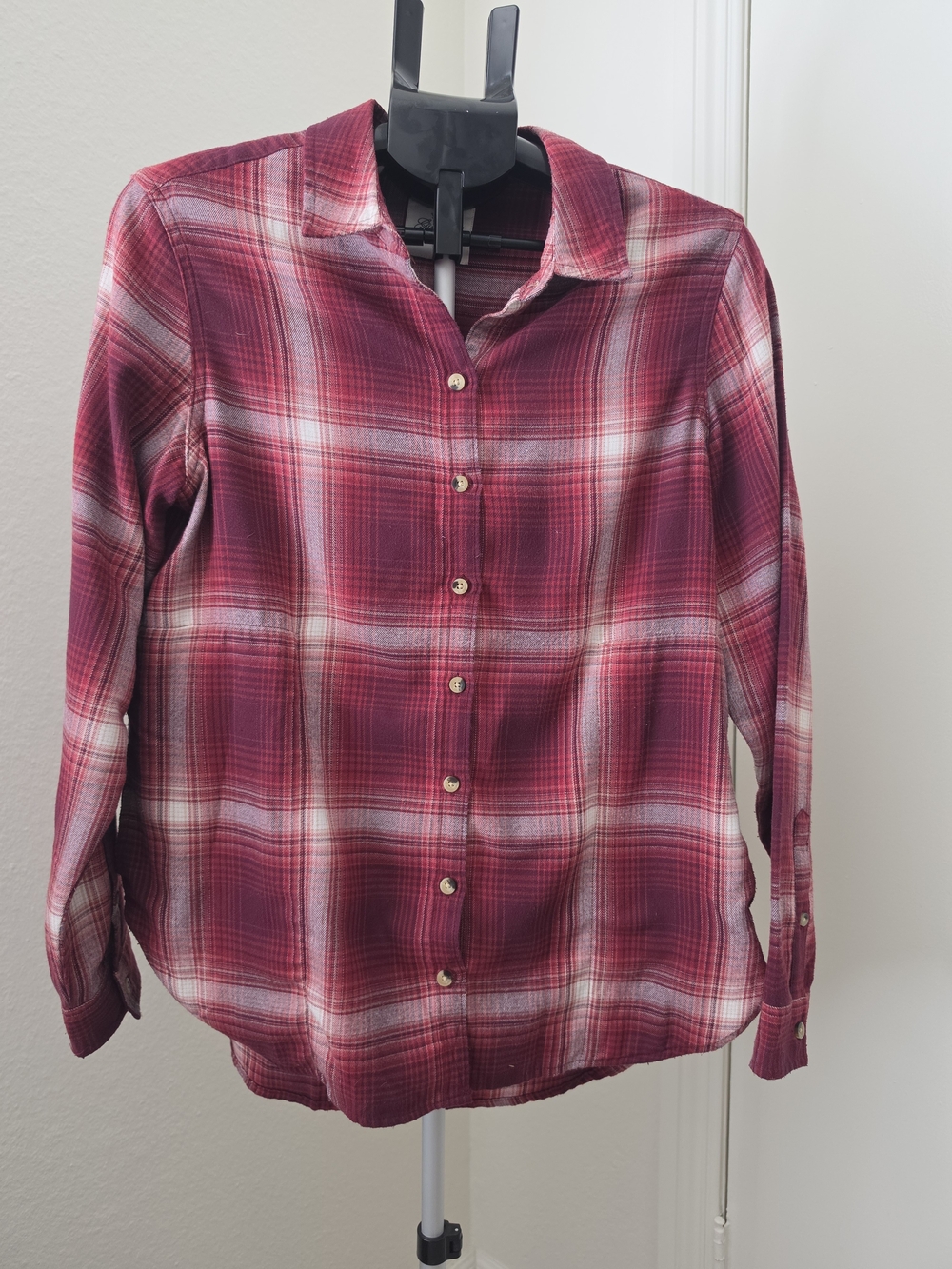 Jachs New York Red Burgundy Plaid Button Up Shirt S Rayon Blend